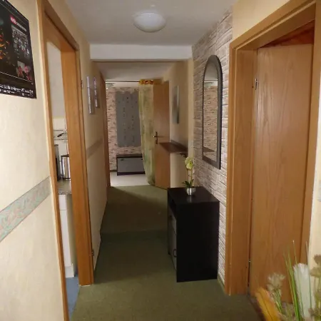 Werner's Gaestewohnung شقة Kraftsdorf